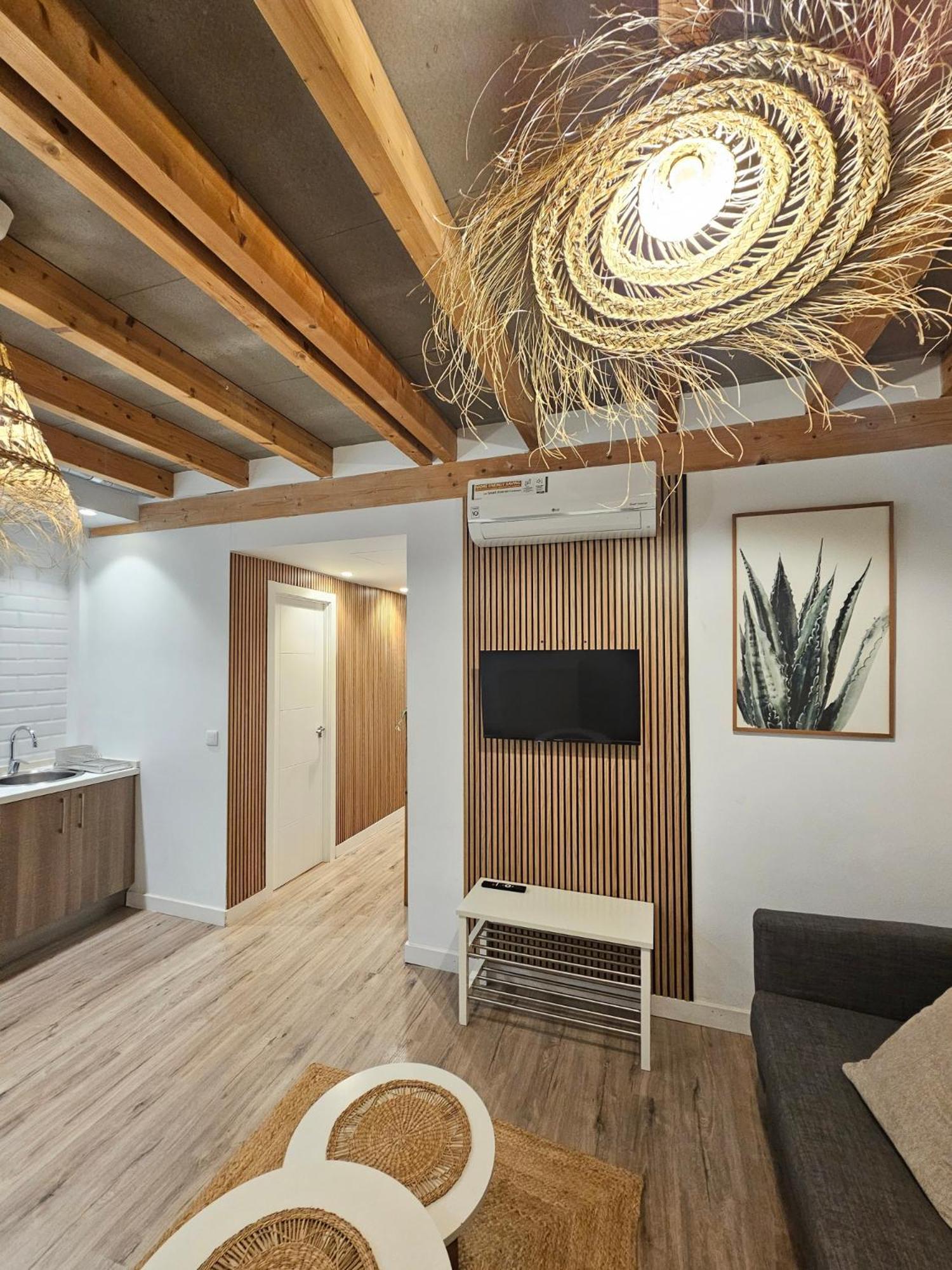 Apartamentos De La Huerta Alicante Luaran gambar
