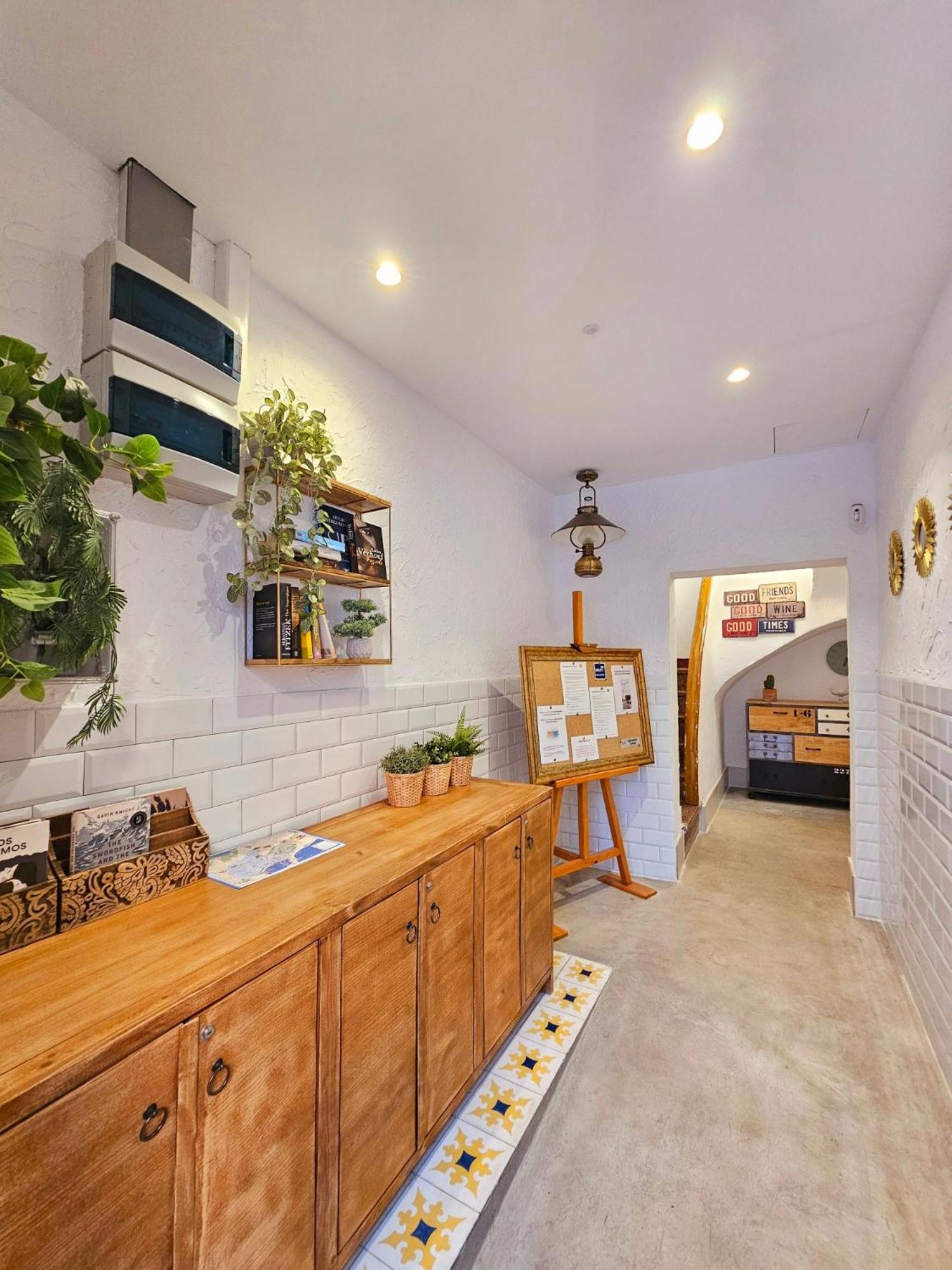 Apartamentos De La Huerta Alicante Luaran gambar