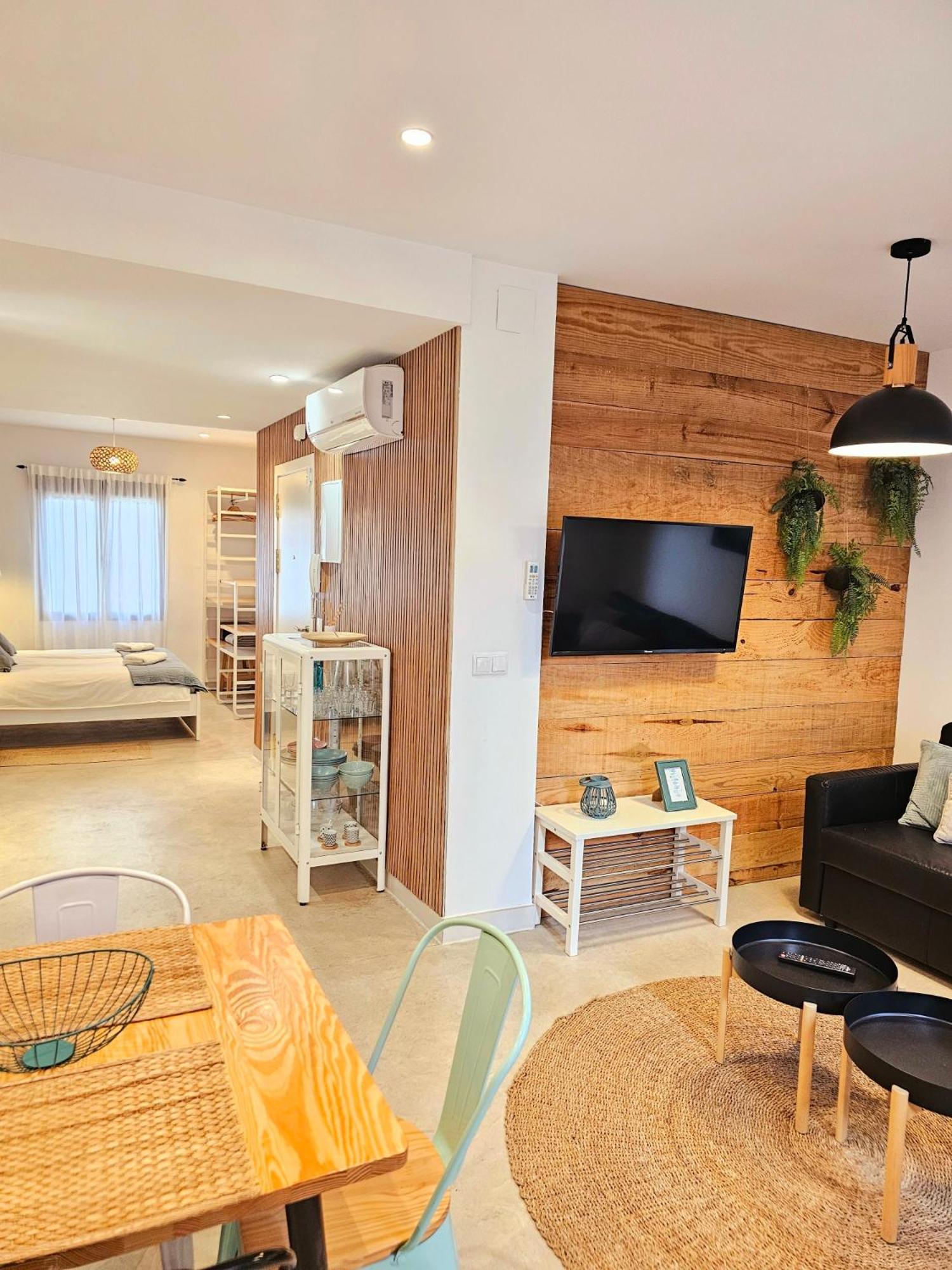 Apartamentos De La Huerta Alicante Luaran gambar