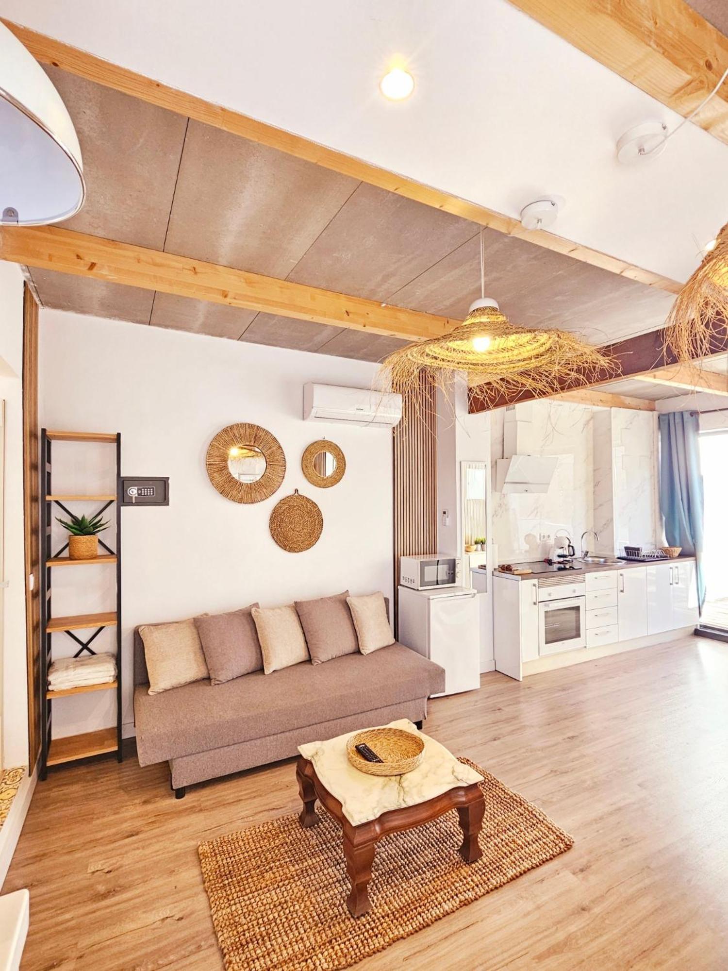 Apartamentos De La Huerta Alicante Luaran gambar
